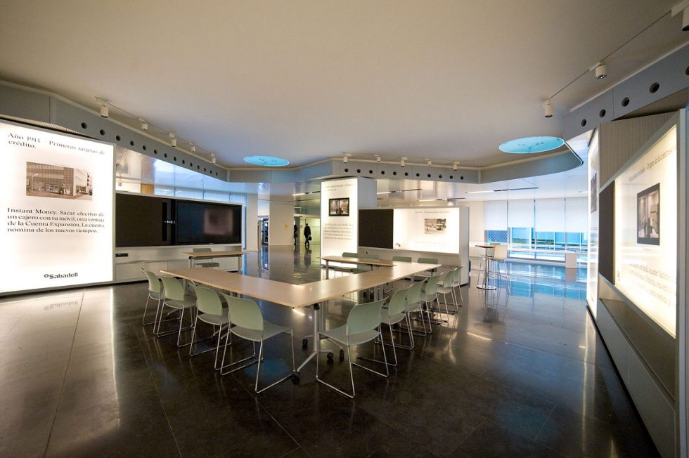 Hall, Sede Edificio Corporativo - Roig Construccions